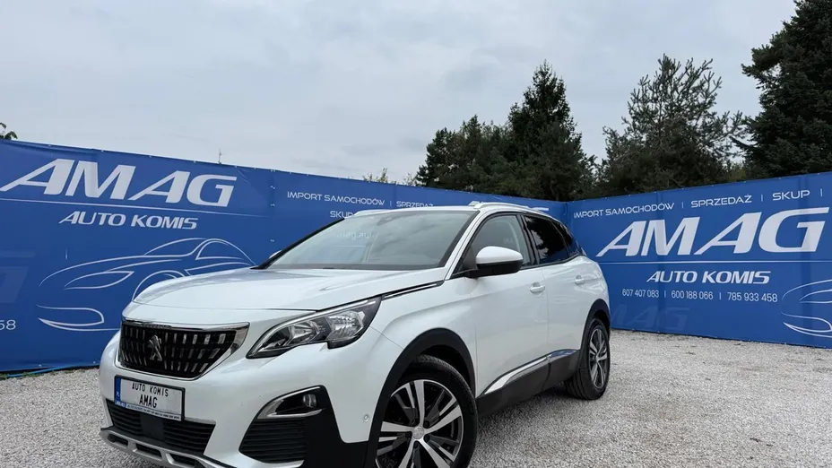 PEUGEOT 3008 -