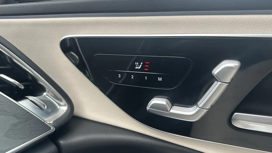 MERCEDES-BENZ E Klasa E 220 d mHEV 4-Matic Avantgarde 9G-Tronic