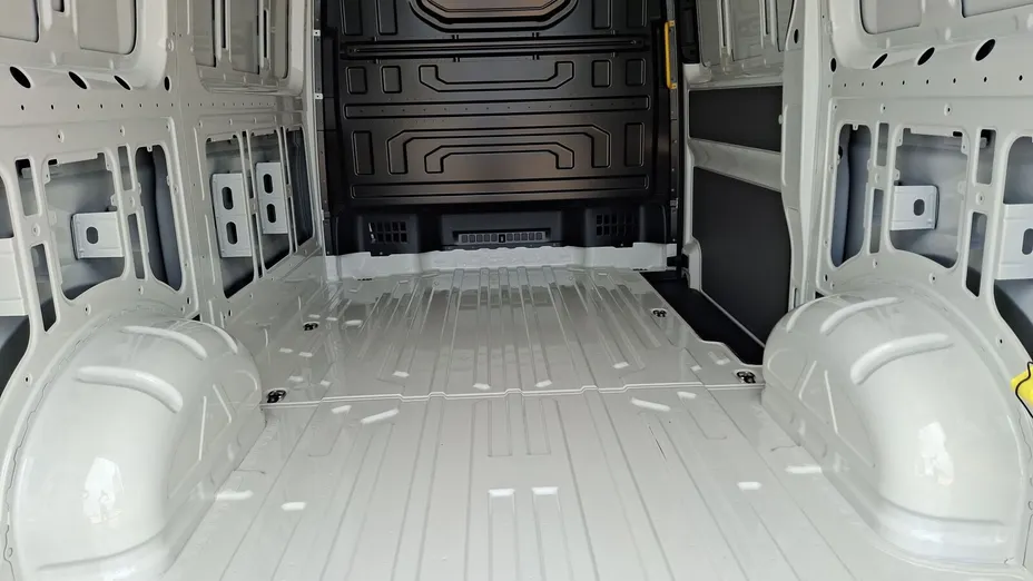 VOLKSWAGEN Crafter Crafter 35 TDI (9,9m3) Nowy