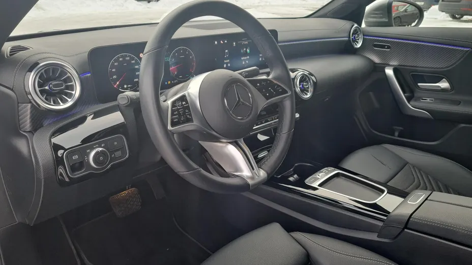 MERCEDES-BENZ CLA CLA 180 mHEV 7G-DCT