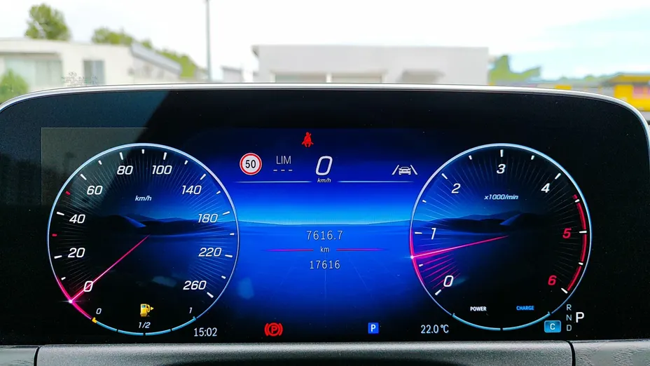 MERCEDES-BENZ E Klasa E 220 d mHEV Exclusive 9G-Tronic