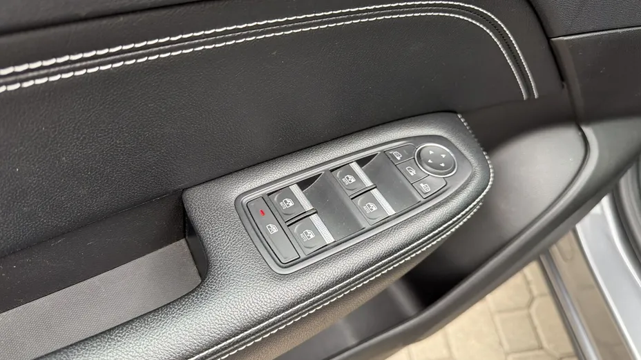 RENAULT Arkana Arkana 1.6 E-TECH Techno MMT