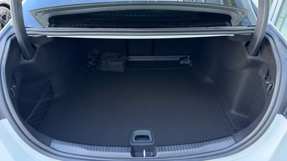 MERCEDES-BENZ C Klasa C 220 d mHEV 4-Matic AMG