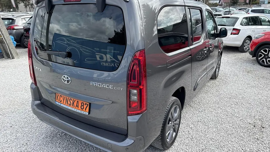 TOYOTA Proace City Verso -