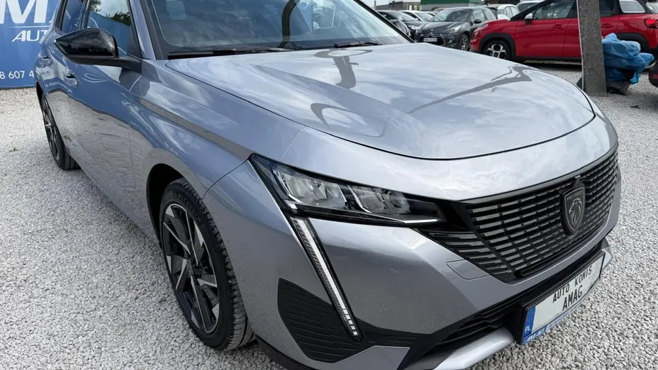 PEUGEOT 308 -