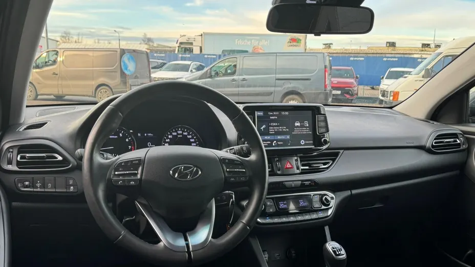 HYUNDAI i30 i30 1.5 T-GDI 48V Smart