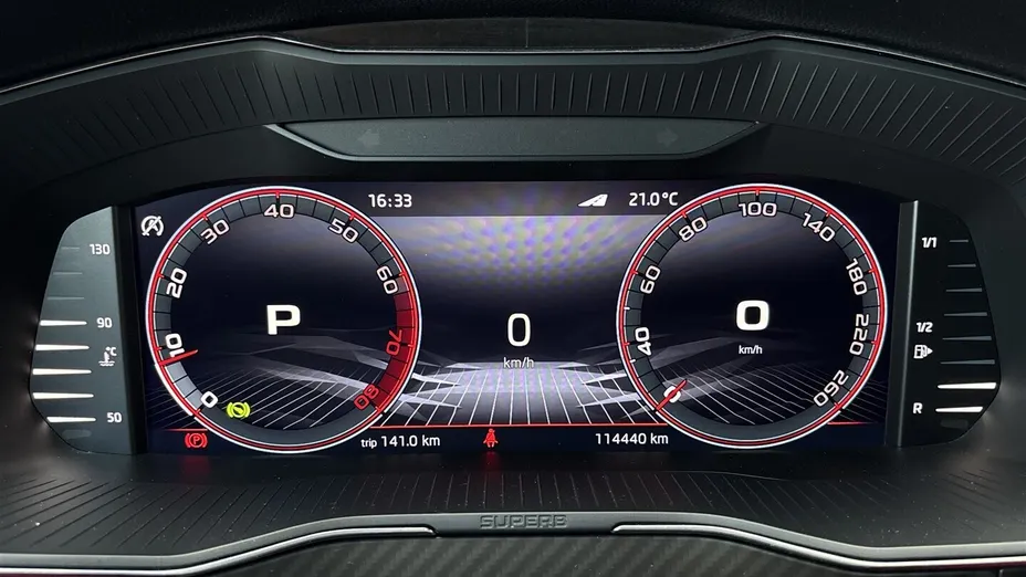 SKODA Superb Superb 2.0 TSI 4x4 Sportline DSG