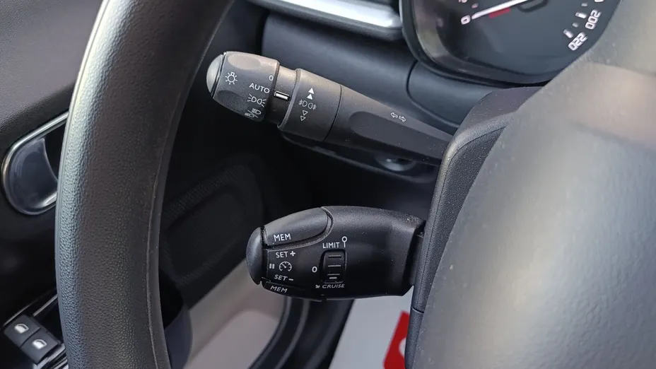 CITROEN C3 C3 1.2 PureTech Shine