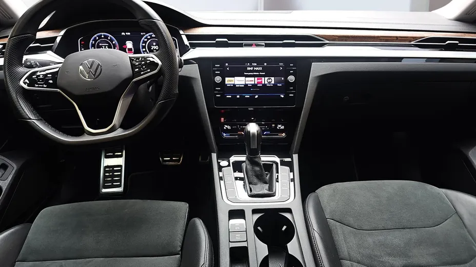 VOLKSWAGEN Arteon Arteon 2.0 TSI Elegance DSG