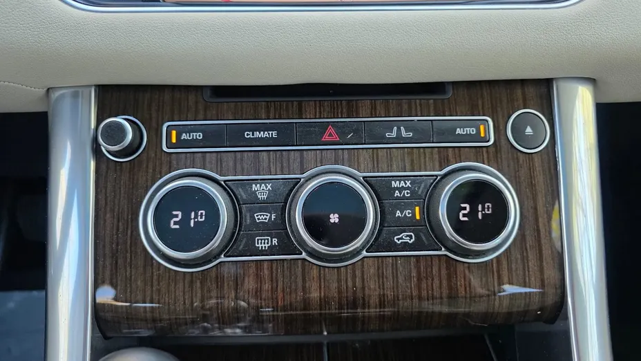 LAND ROVER Range Rover Sport -