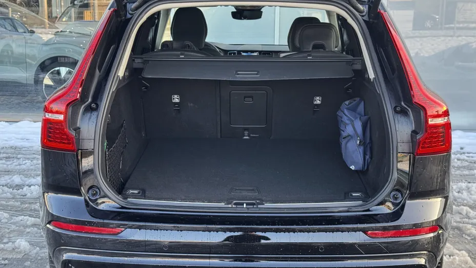 VOLVO XC60 XC60 B5 B AWD Ultimate Dark aut