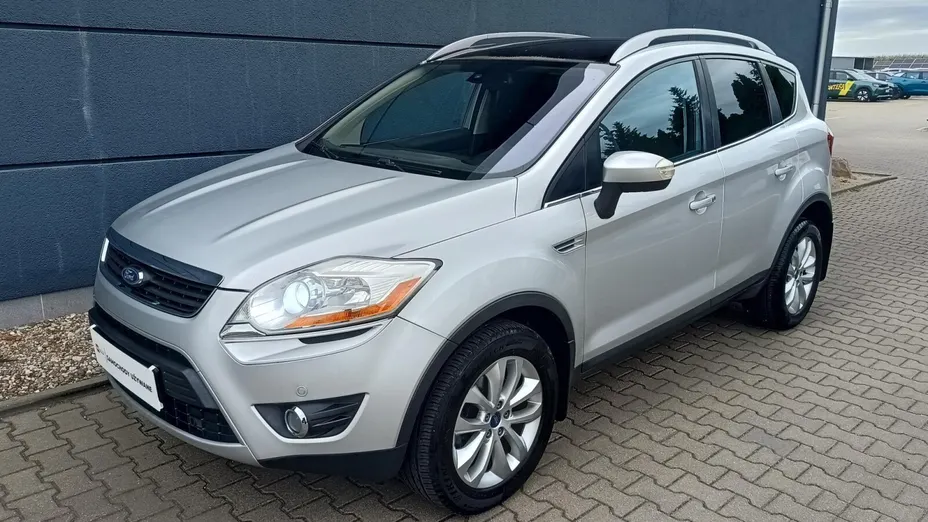 FORD Kuga -