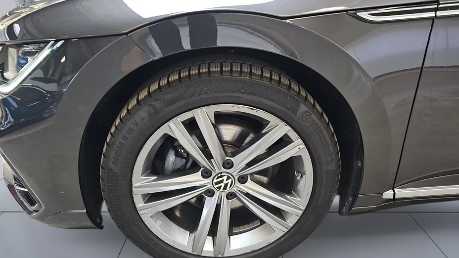VOLKSWAGEN Arteon Arteon 2.0 TSI R-Line DSG