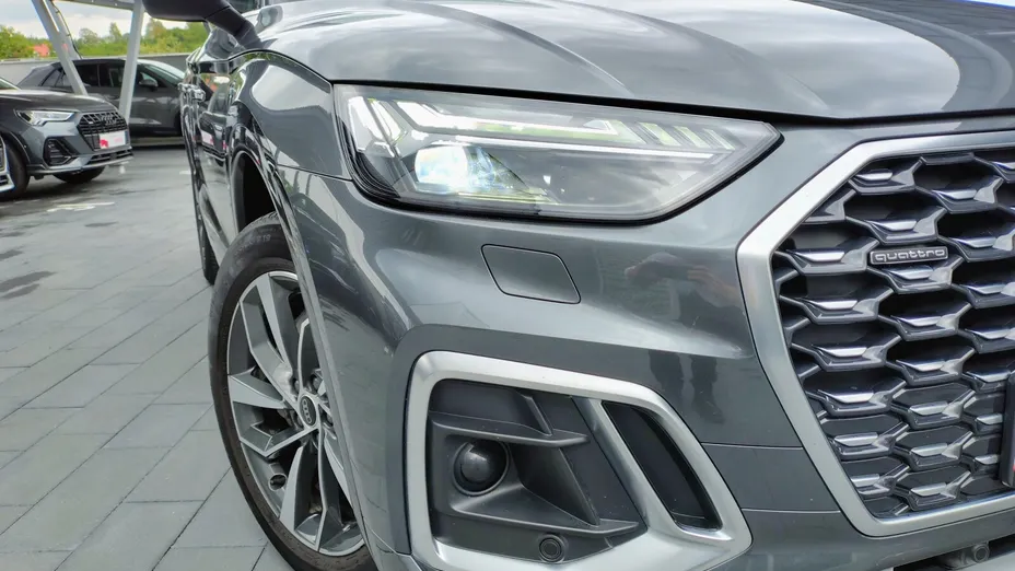 AUDI Q5 Sportback -