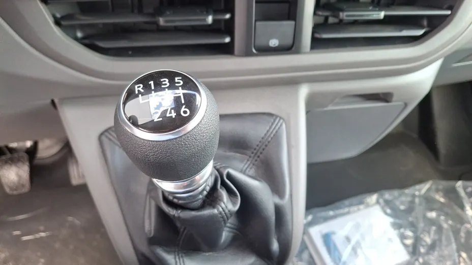 VOLKSWAGEN Transporter Transporter TDI L2H1 Plus Nowy
