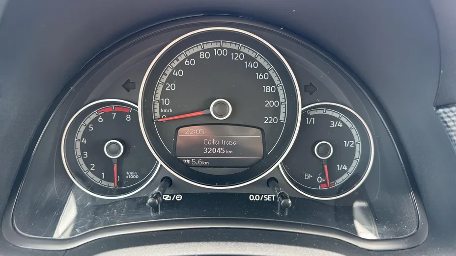 VOLKSWAGEN up! up! 1.0 move up!