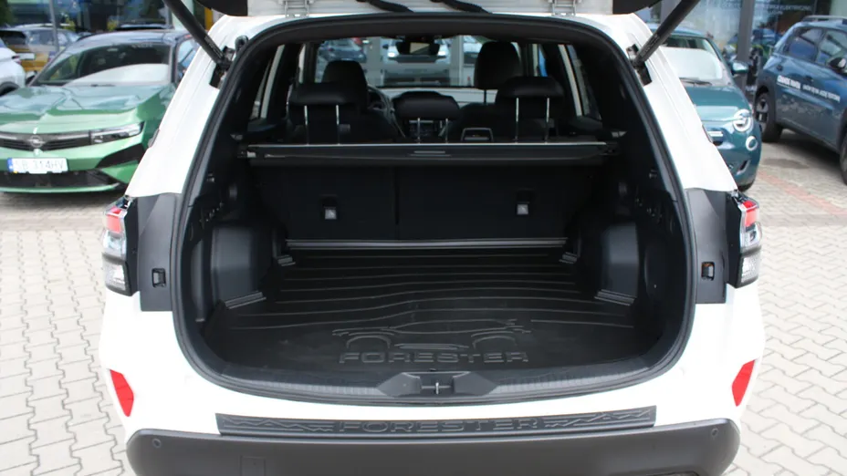 SUBARU Forester Forester 2.0i-L Platinum (EyeSight) Lineartronic