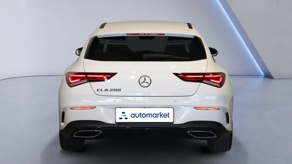MERCEDES-BENZ CLA CLA 200 AMG Line 7G-DCT