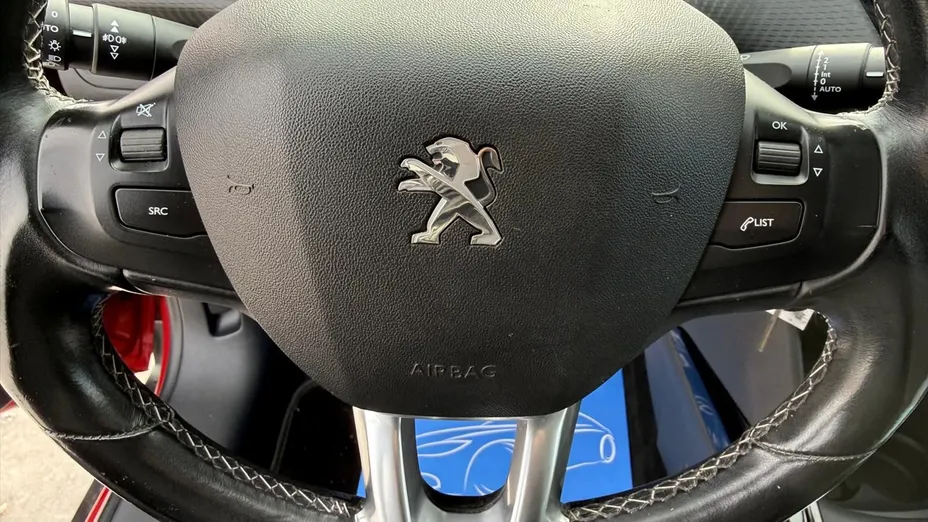 PEUGEOT 2008 -