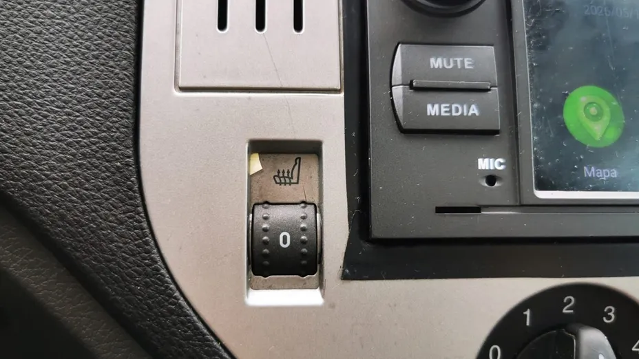 FORD Kuga -