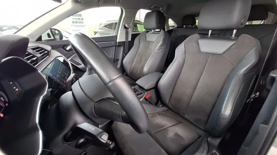 AUDI Q3 Q3 40 TDI Quattro S Line S tronic