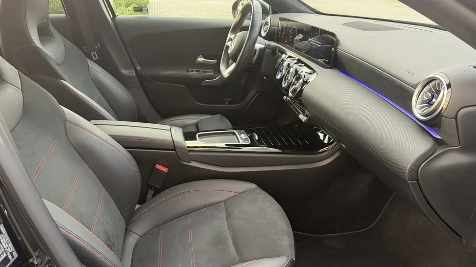 MERCEDES-BENZ A Klasa A 200 AMG Line 7G-DCT