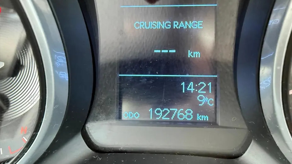 TOYOTA Avensis -