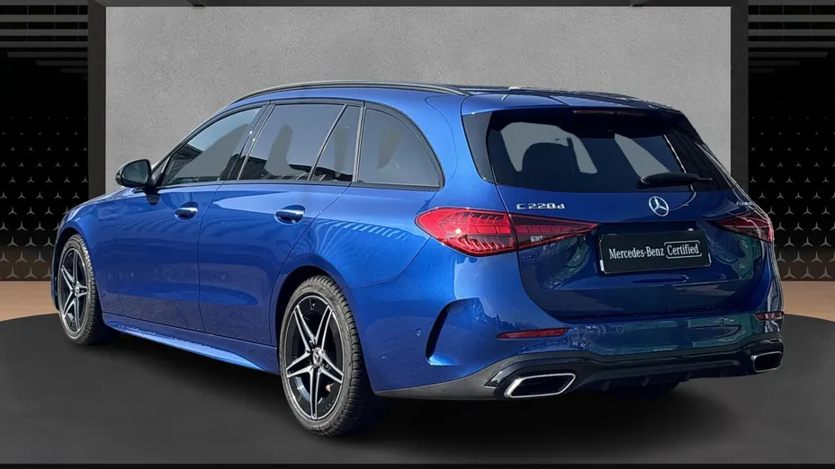 MERCEDES-BENZ C Klasa C 220 d mHEV 4-Matic AMG