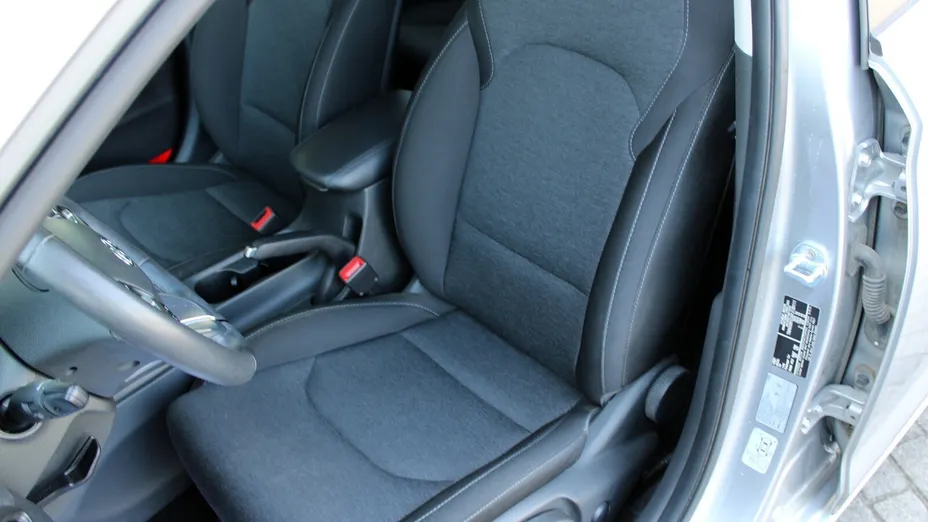 HYUNDAI i30 i30 1.5 T-GDI 48V Smart