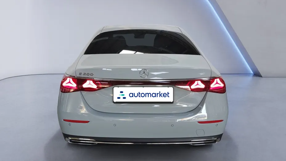 MERCEDES-BENZ E Klasa E 200 mHEV Avantgarde 9G-Tronic