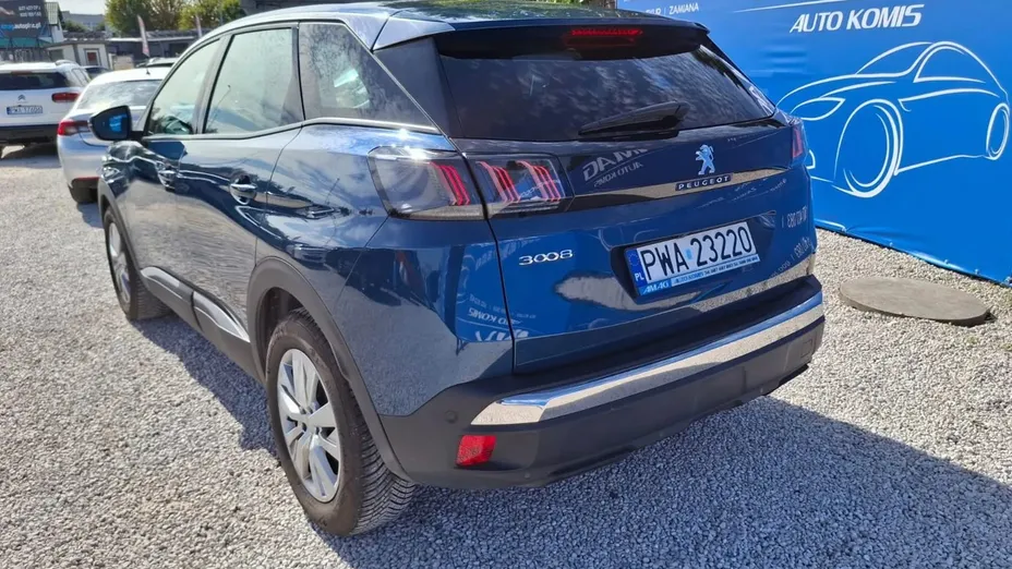 PEUGEOT 3008 -