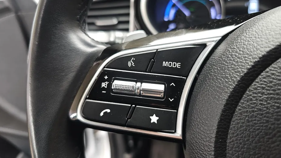 KIA Cee'd Ceed 1.6 GDI PHEV L DCT