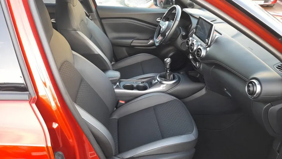 NISSAN Juke -