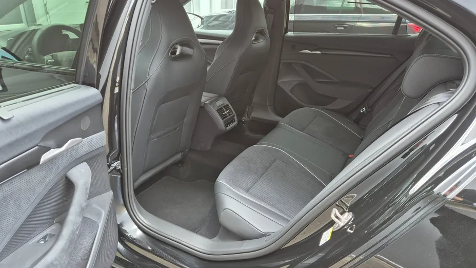 SKODA Superb Superb 2.0 TDI SCR 4x4 Sportline DSG