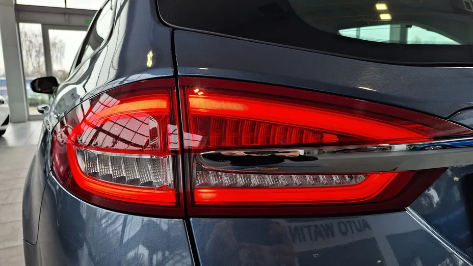 FORD Mondeo Mondeo 2.0 Hybrid Trend