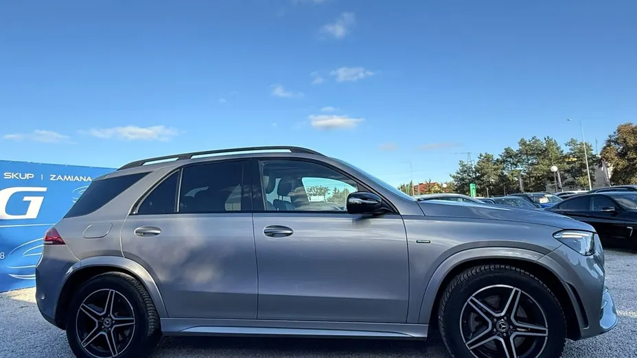 MERCEDES-BENZ GLE -