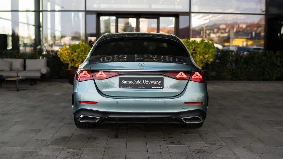 MERCEDES-BENZ E Klasa E 220 d mHEV 4-Matic AMG 9G-Tronic
