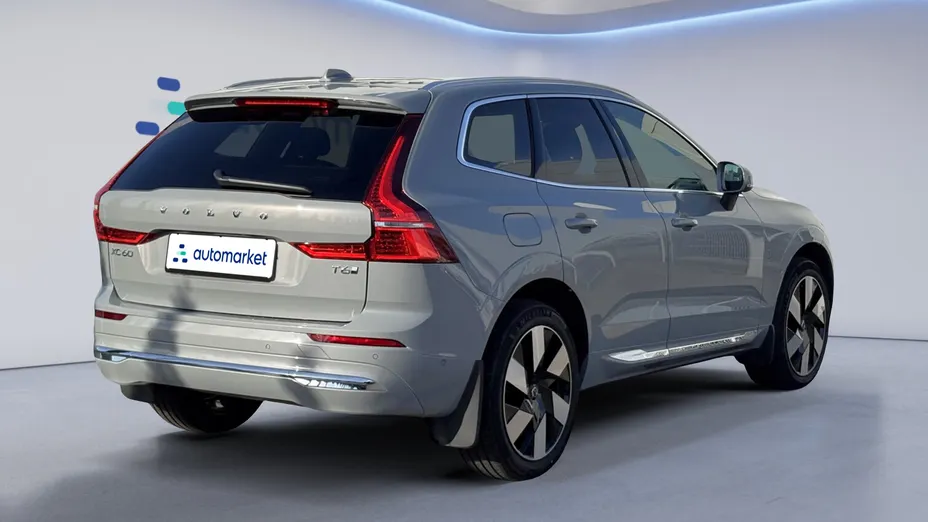 VOLVO XC60 XC60 T6 Plug-In Hybrid AWD Ultra Bright aut