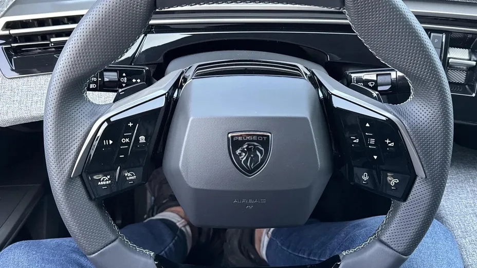 PEUGEOT 3008 3008 1.6 PHEV 195 GT e-DCS7 Nowy