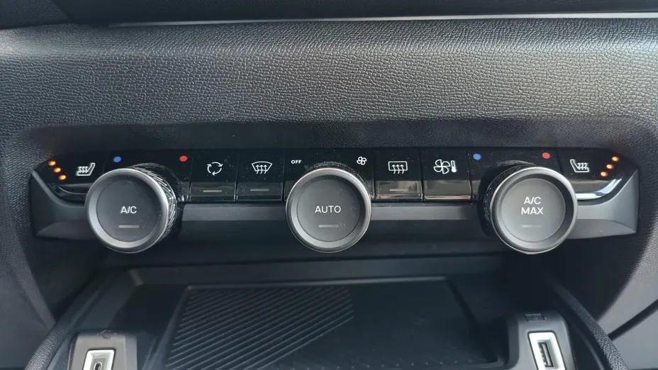 CITROEN C4 X C4 X 1.2 PureTech Shine S&S EAT8