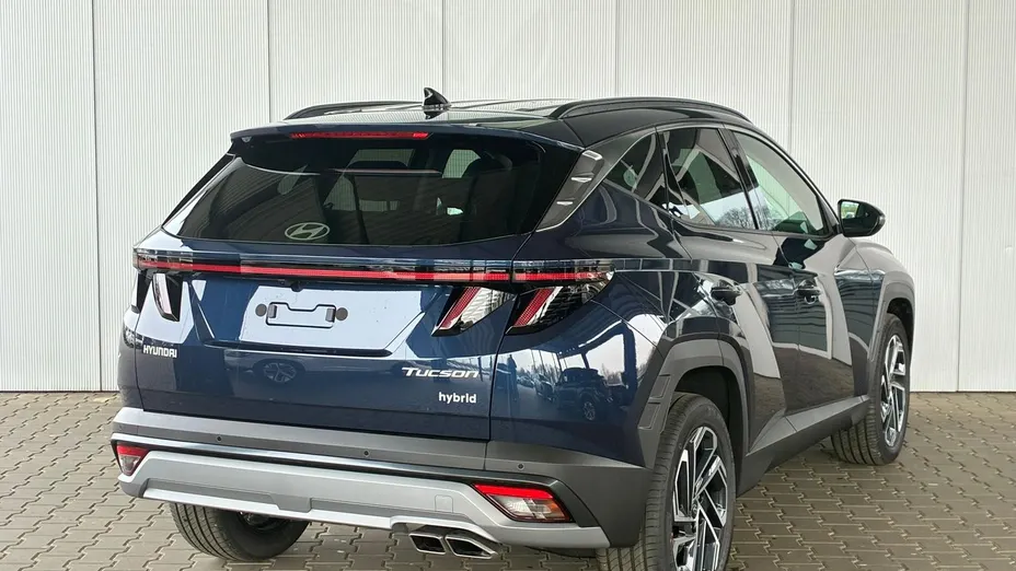 HYUNDAI Tucson -