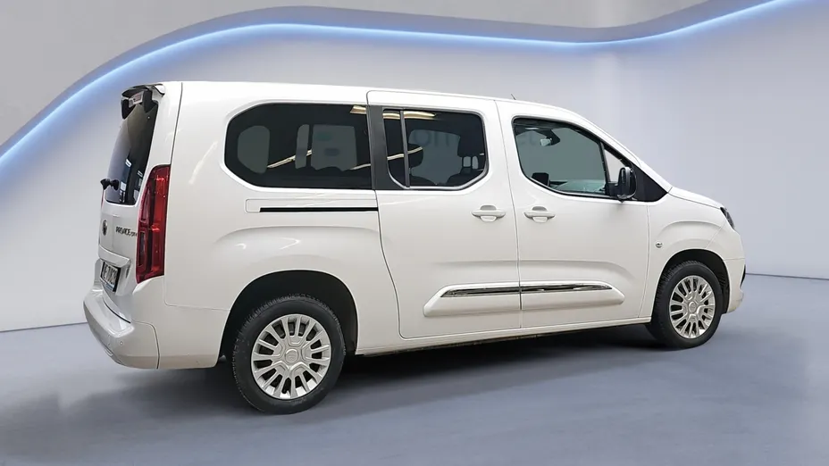 TOYOTA Proace City Verso Proace City Verso Long 1.5 D-4D Business