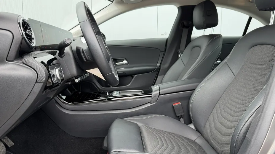 MERCEDES-BENZ CLA CLA 200 mHEV 7G-DCT