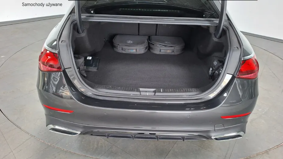 MERCEDES-BENZ E Klasa E 300 de PHEV 4-Matic AMG 9G-Tronic