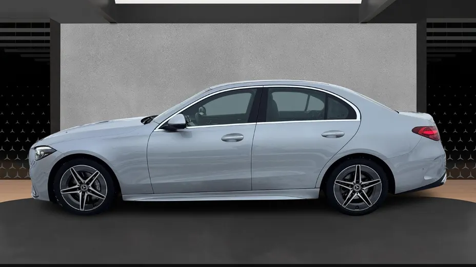 MERCEDES-BENZ C Klasa C 180 mHEV AMG