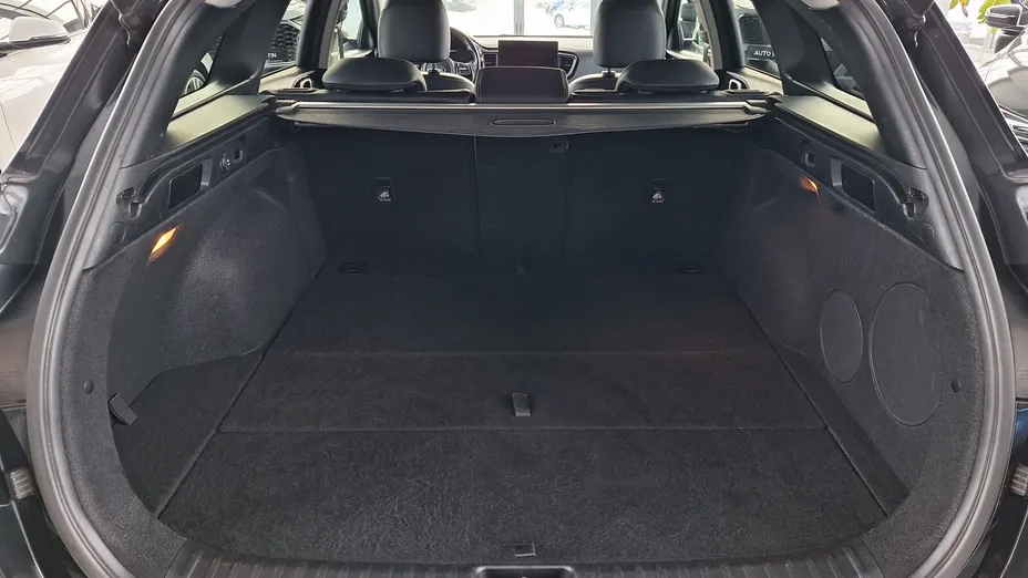 KIA Cee'd Ceed 1.6 CRDi mHEV L Business Line DCT