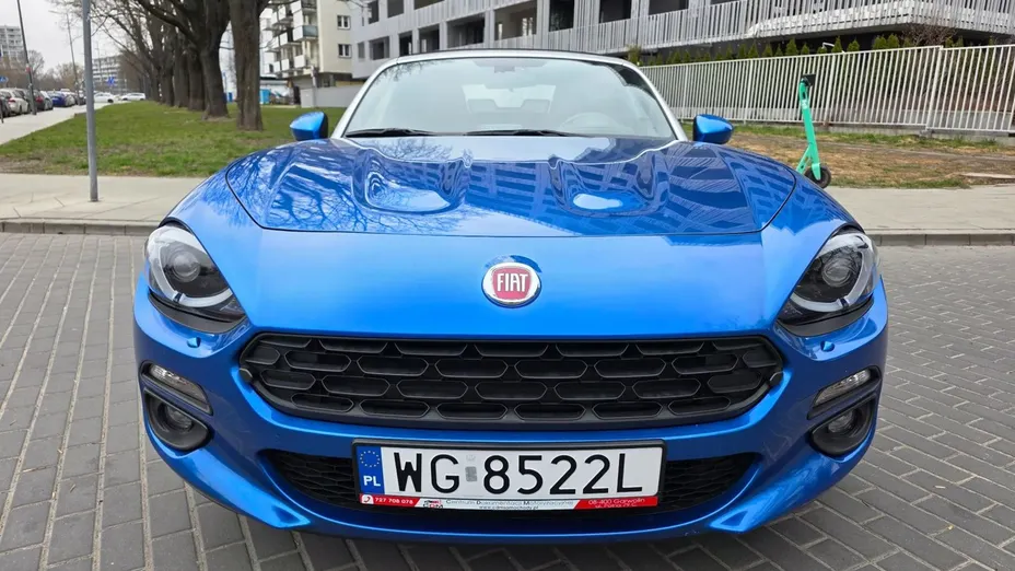 FIAT 124 -
