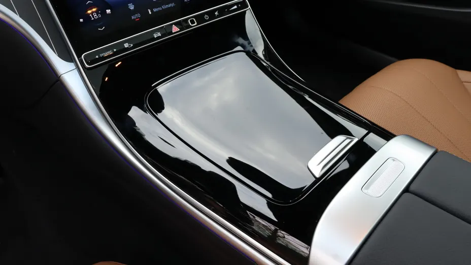 MERCEDES-BENZ CLE CLE 300 mHEV 4-Matic AMG Line Nowy