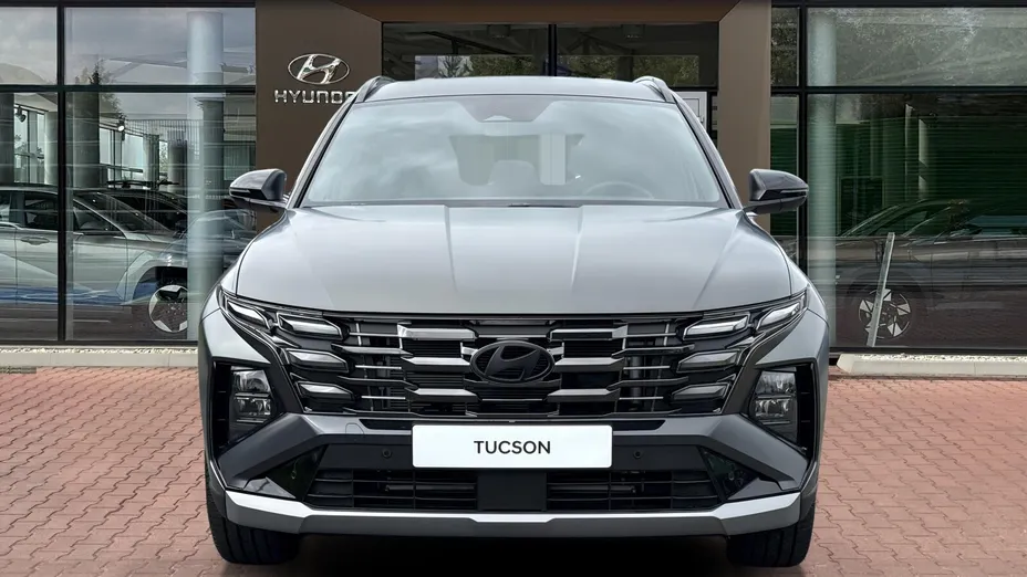 HYUNDAI Tucson Tucson 1.6 T-GDi HEV Smart Black 2WD aut Nowy