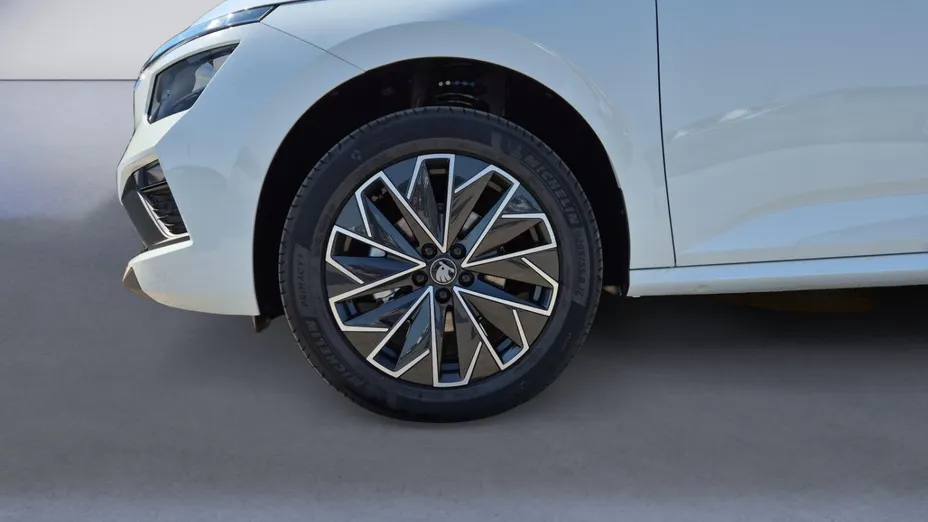 SKODA Kamiq Kamiq 1.5 TSI Drive DSG Nowy